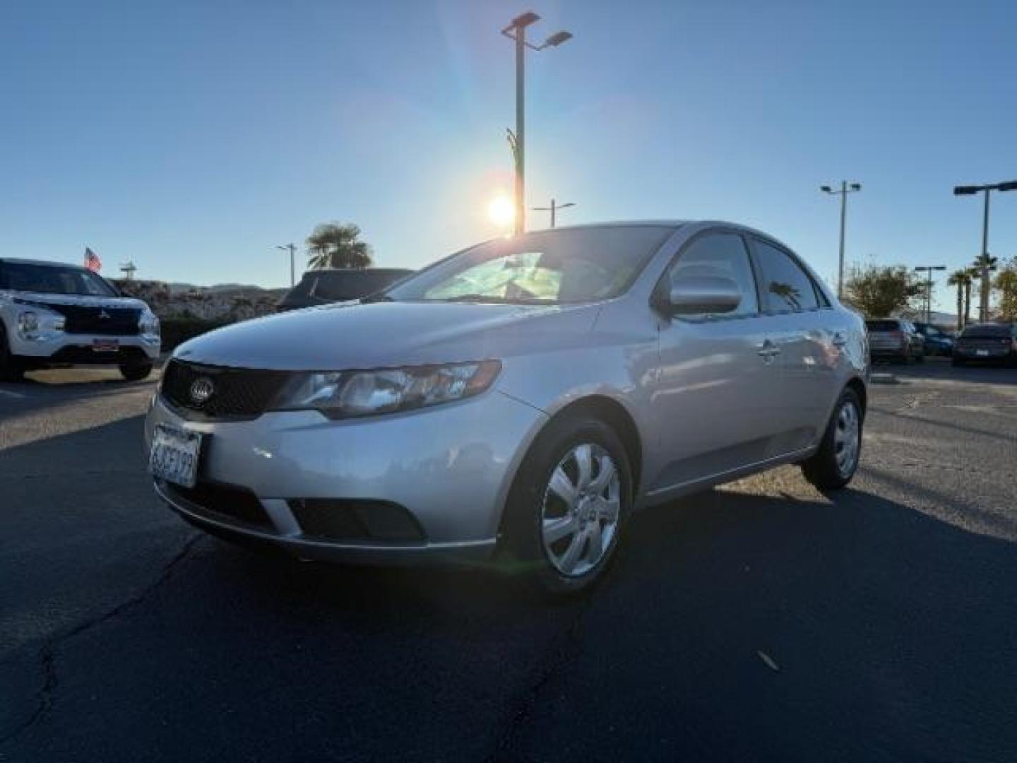 2010 SILVER Kia Forte (KNAFT4A28A5) with an 4-Cyl 2.0 Liter engine, Automatic 4-Spd w/Overdrive transmission, located at 412 Auto Vista Drive, Palmdale, CA, 93551, (661) 945-0620, 34.592636, -118.136681 - Photo#2