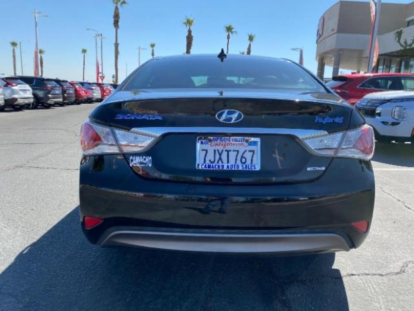 2015 BLACK HYUNDAI SONATA HYBRID (KMHEC4A44FA) , located at 412 Auto Vista Drive, Palmdale, CA, 93551, (661) 945-0620, 34.592636, -118.136681 - Photo#5