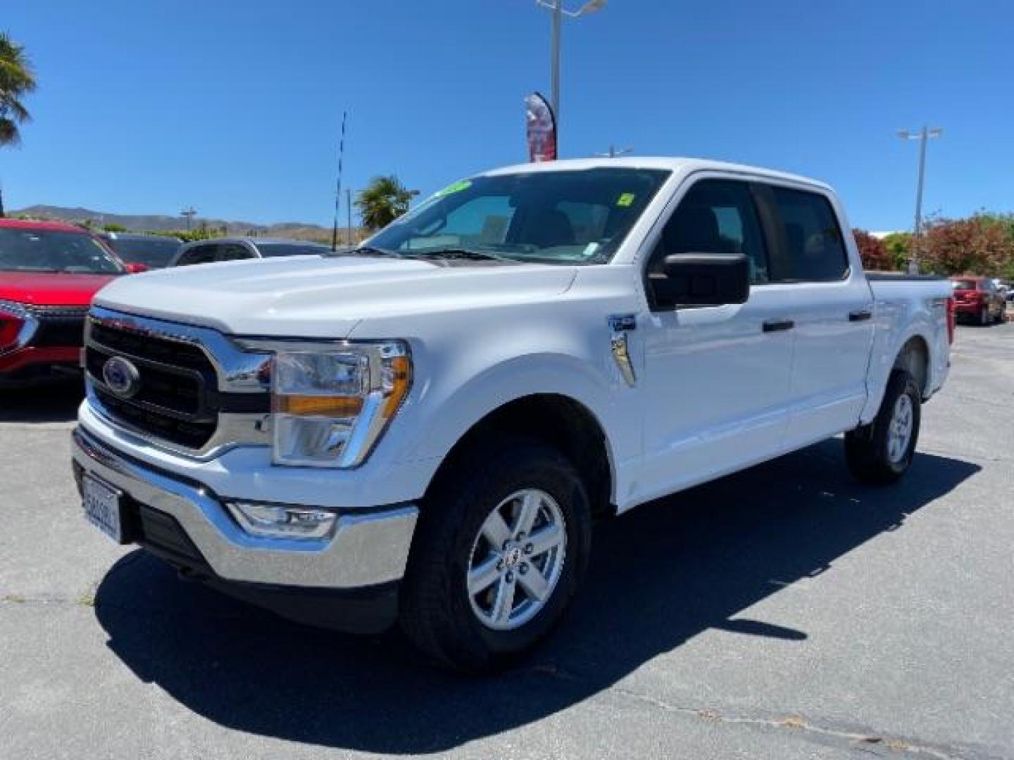 2022 WHITE Ford F-150 4WD (1FTFW1E56NK) with an V8 Flex Fuel 5.0 Liter engine, Automatic 10-Spd transmission, located at 412 Auto Vista Drive, Palmdale, CA, 93551, (661) 945-0620, 34.592636, -118.136681 - Photo#2