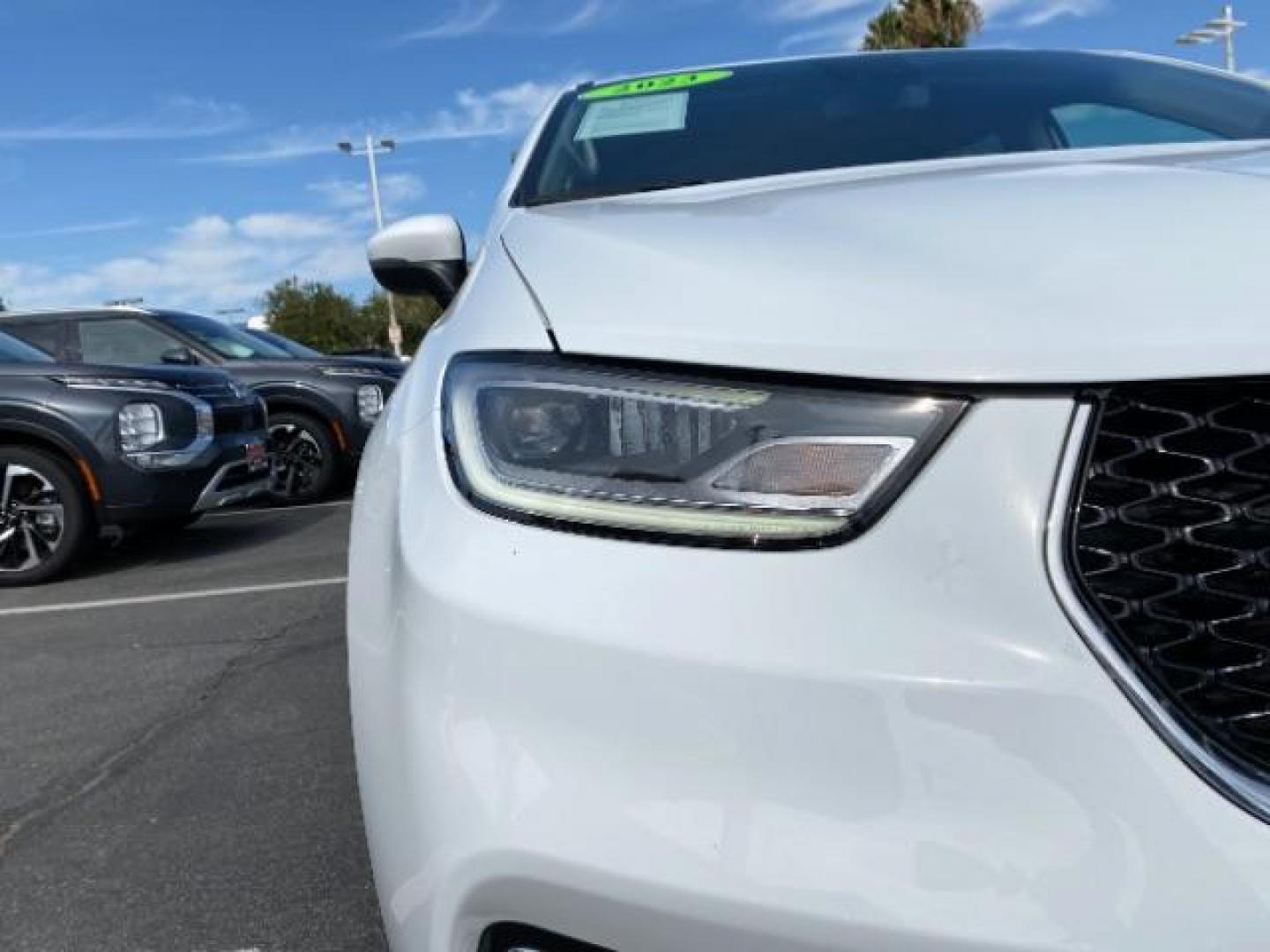 2023 WHITE Chrysler Pacifica (2C4RC1BG9PR) with an V6 3.6 Liter engine, Automatic 9-Spd transmission, located at 412 Auto Vista Drive, Palmdale, CA, 93551, (661) 945-0620, 34.592636, -118.136681 - Photo#9