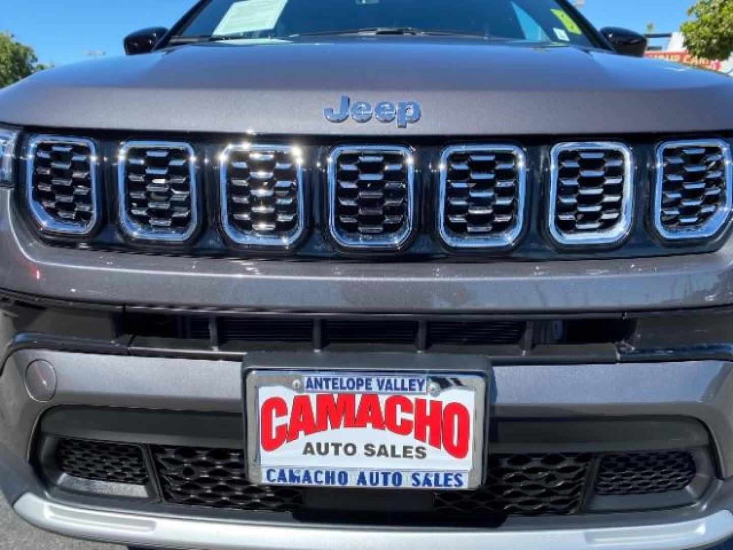 2024 GRAY Jeep Compass (3C4NJDCN8RT) with an 4-Cyl Turbo 2.0 Liter engine, Automatic 8-Spd transmission, located at 412 Auto Vista Drive, Palmdale, CA, 93551, (661) 945-0620, 34.592636, -118.136681 - Photo#8