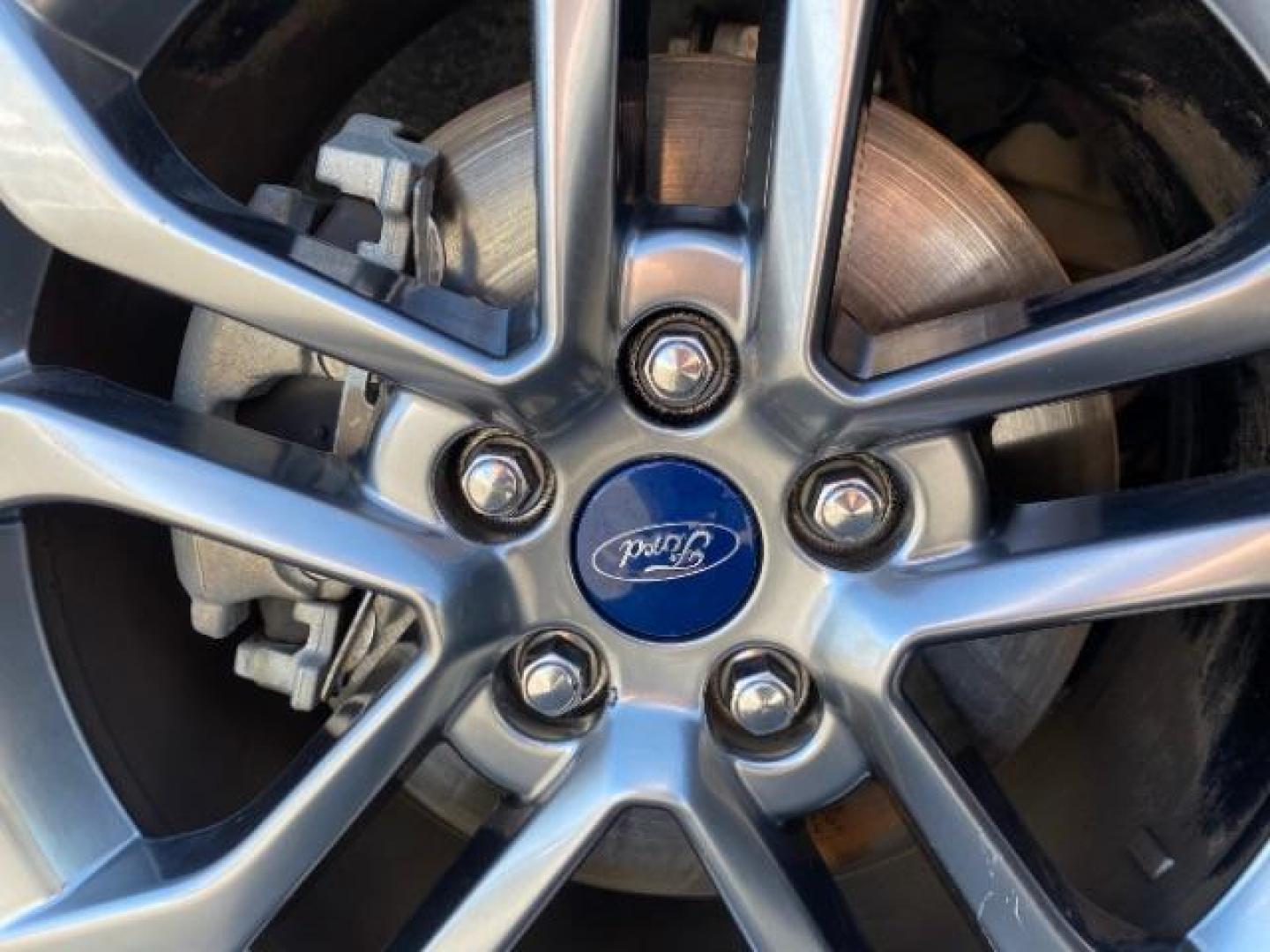 2020 WHITE Ford Fusion (3FA6P0CD6LR) with an 4-Cyl EcoBoost Turbo 1.5 Liter engine, Automatic 6-Spd w/SelectShift transmission, located at 412 Auto Vista Drive, Palmdale, CA, 93551, (661) 945-0620, 34.592636, -118.136681 - Photo#11