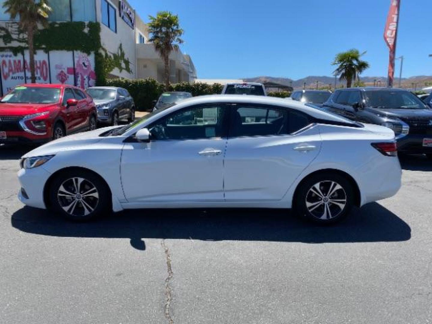 2021 WHITE Nissan Sentra (3N1AB8CV7MY) with an 4-Cyl 2.0 Liter engine, Automatic CVT w/Xtronic transmission, located at 412 Auto Vista Drive, Palmdale, CA, 93551, (661) 945-0620, 34.592636, -118.136681 - Photo#3