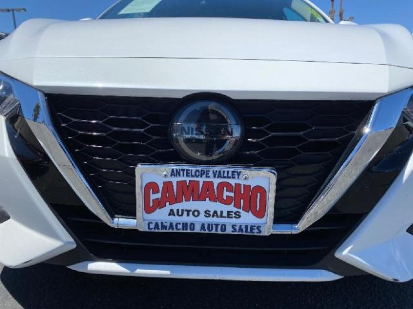 2021 WHITE Nissan Sentra (3N1AB8CV7MY) with an 4-Cyl 2.0 Liter engine, Automatic CVT w/Xtronic transmission, located at 412 Auto Vista Drive, Palmdale, CA, 93551, (661) 945-0620, 34.592636, -118.136681 - Photo#8