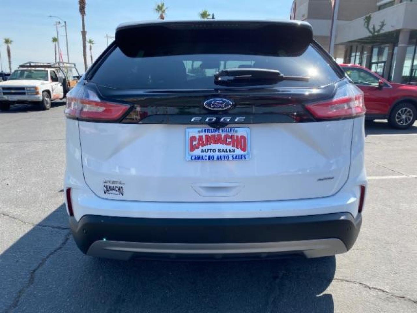 2022 WHITE Ford Edge (2FMPK4J94NB) with an 4-Cyl EcoBoost Turbo 2.0 Liter engine, Automatic 8-Spd transmission, located at 412 Auto Vista Drive, Palmdale, CA, 93551, (661) 945-0620, 34.592636, -118.136681 - Photo#9