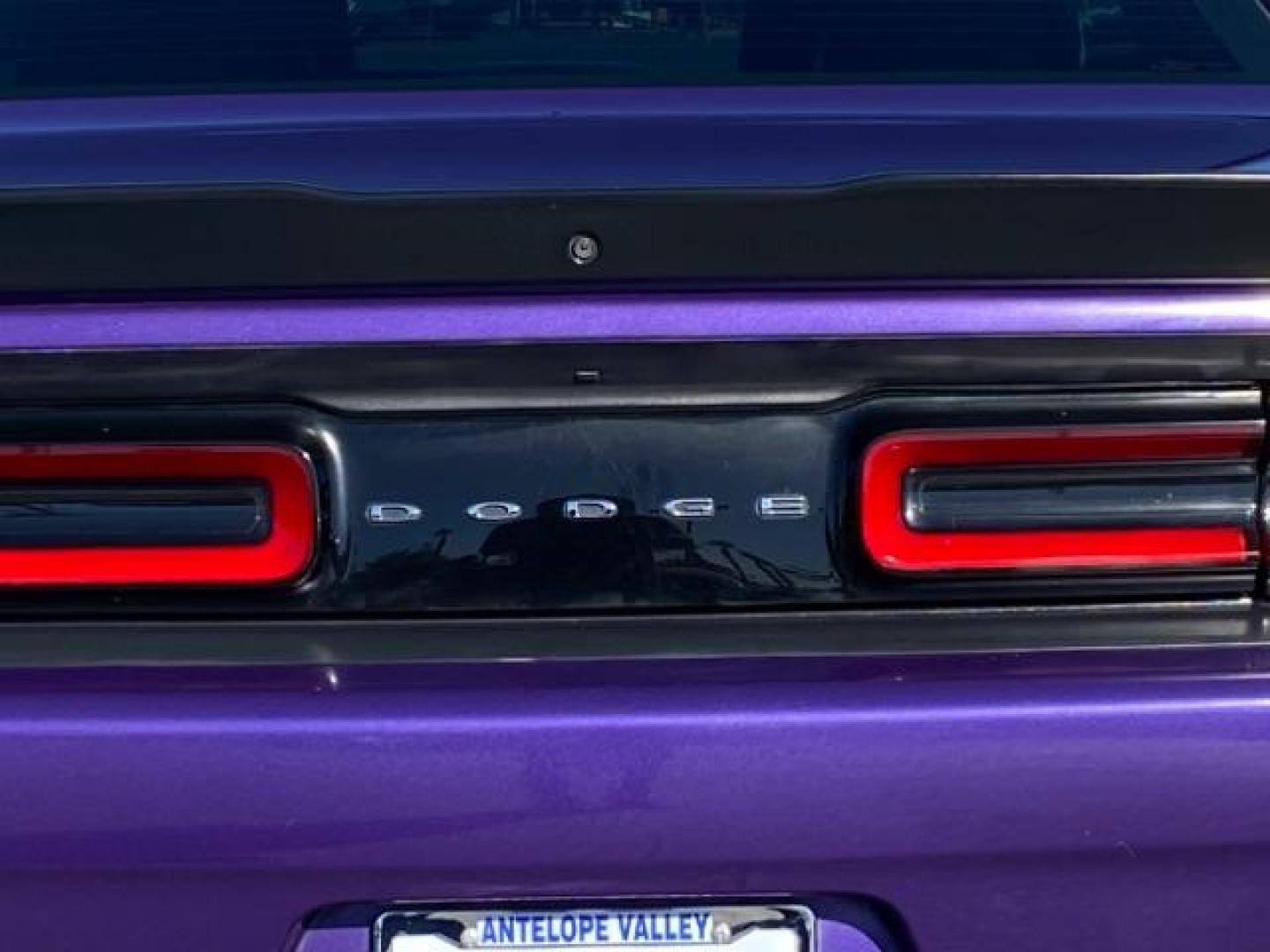 2016 PURPLE Dodge Challenger (2C3CDZBT0GH) with an V8 HEMI MDS 5.7 Liter engine, Automatic 8-Spd transmission, located at 412 Auto Vista Drive, Palmdale, CA, 93551, (661) 945-0620, 34.592636, -118.136681 - Photo#14