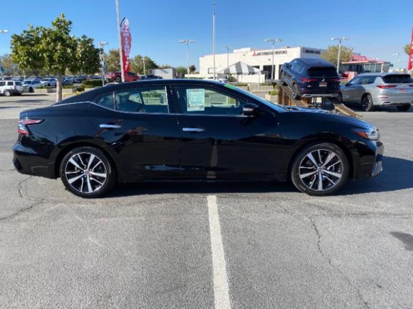 2021 BLACK Nissan Maxima (1N4AA6CV5MC) with an V6 3.5 Liter engine, Automatic Xtronic CVT transmission, located at 412 Auto Vista Drive, Palmdale, CA, 93551, (661) 945-0620, 34.592636, -118.136681 - Photo#8