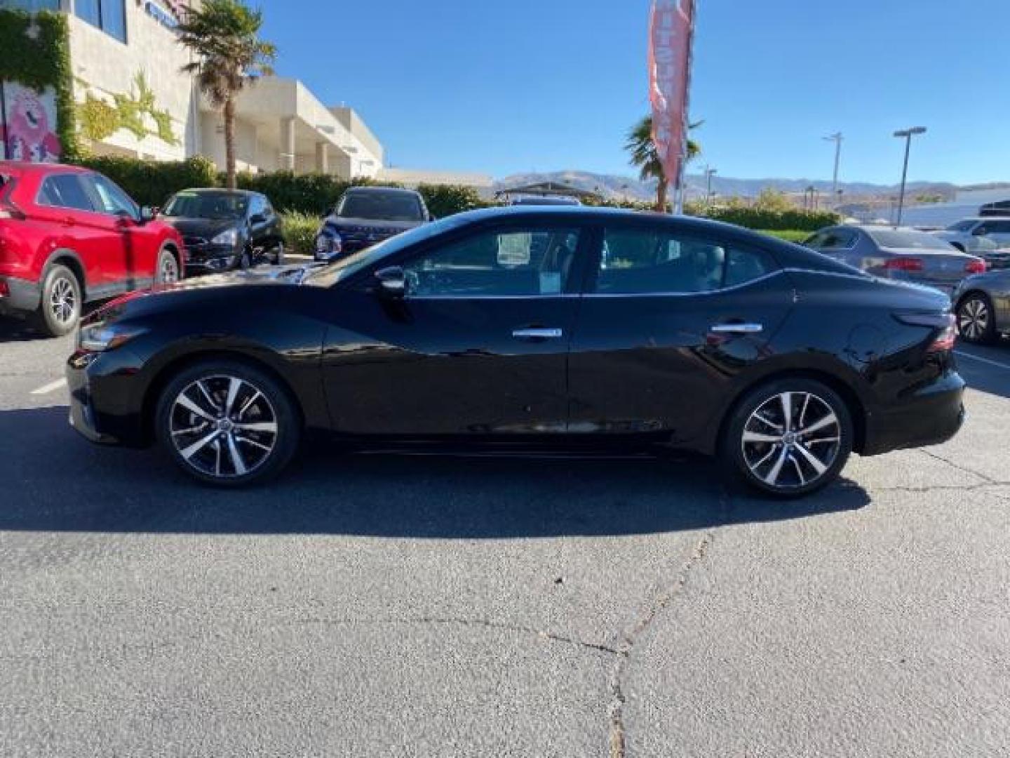 2021 BLACK Nissan Maxima (1N4AA6CV5MC) with an V6 3.5 Liter engine, Automatic Xtronic CVT transmission, located at 412 Auto Vista Drive, Palmdale, CA, 93551, (661) 945-0620, 34.592636, -118.136681 - Photo#4