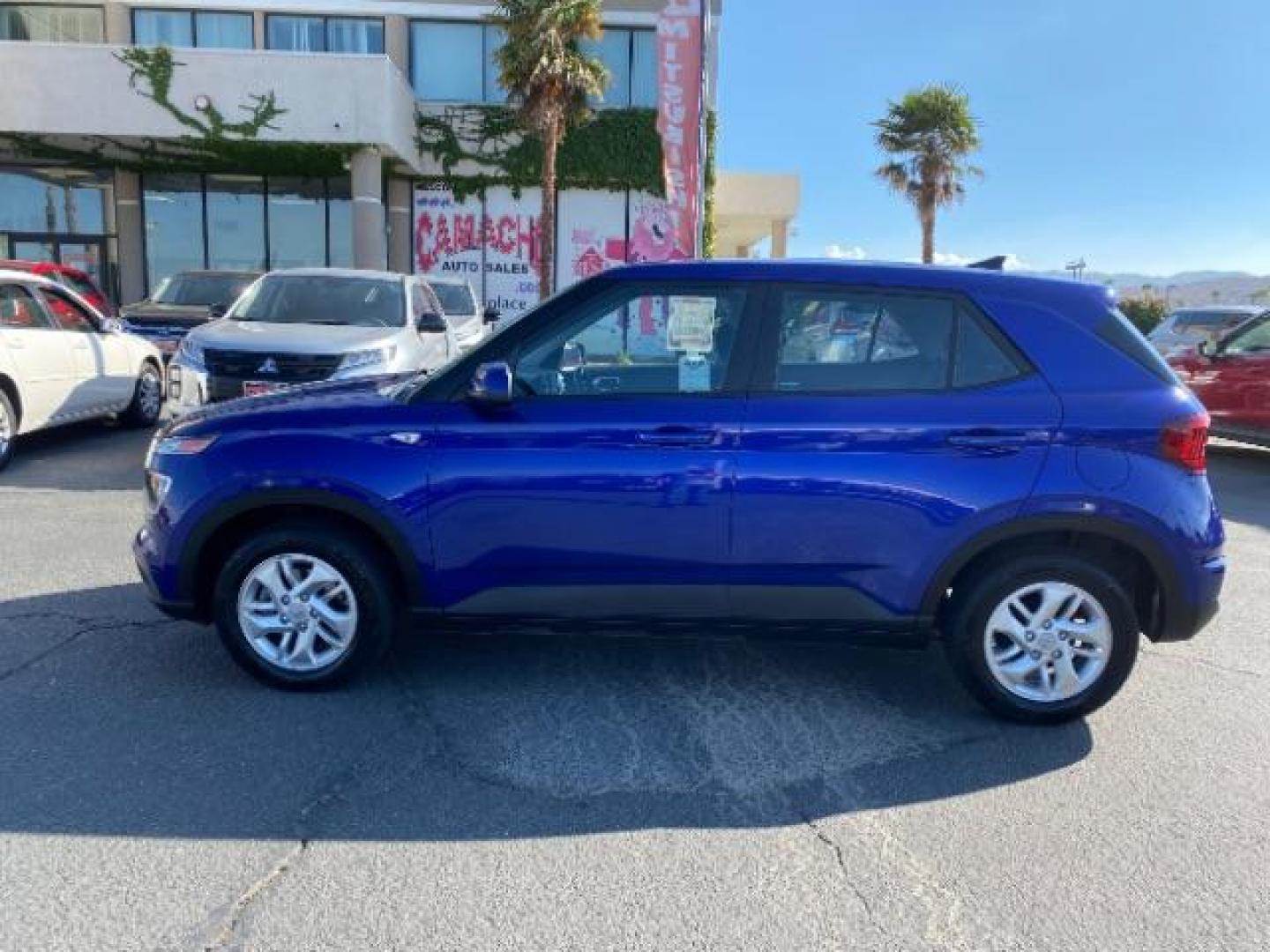 2021 BLUE Hyundai Venue (KMHRB8A35MU) with an 4-Cyl 1.6 Liter engine, Automatic IVT w/Shiftronic transmission, located at 412 Auto Vista Drive, Palmdale, CA, 93551, (661) 945-0620, 34.592636, -118.136681 - Photo#3