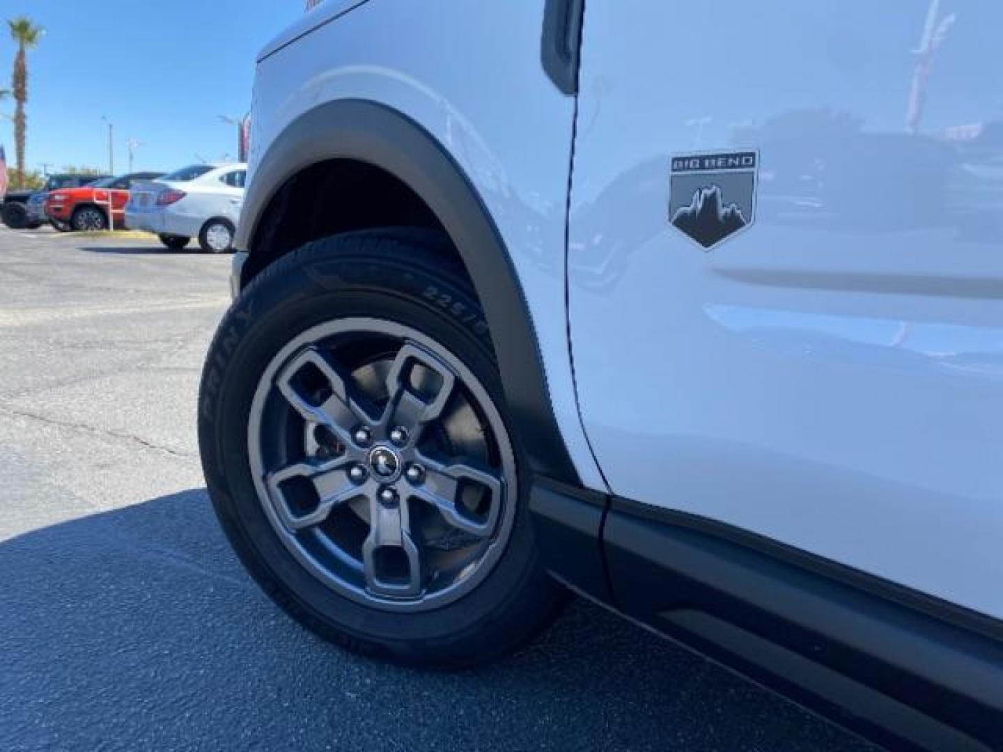 2021 WHITE Ford Bronco Sport (3FMCR9B69MR) with an 3-Cyl Turbo 1.5 Liter engine, Automatic 8-Spd transmission, located at 412 Auto Vista Drive, Palmdale, CA, 93551, (661) 945-0620, 34.592636, -118.136681 - Photo#10