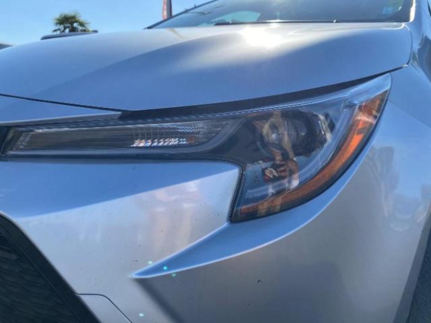 2021 SILVER Toyota Corolla (JTDEPMAE3MJ) with an 4-Cyl 1.8 Liter engine, Automatic CVTi-S transmission, located at 412 Auto Vista Drive, Palmdale, CA, 93551, (661) 945-0620, 34.592636, -118.136681 - Photo#9