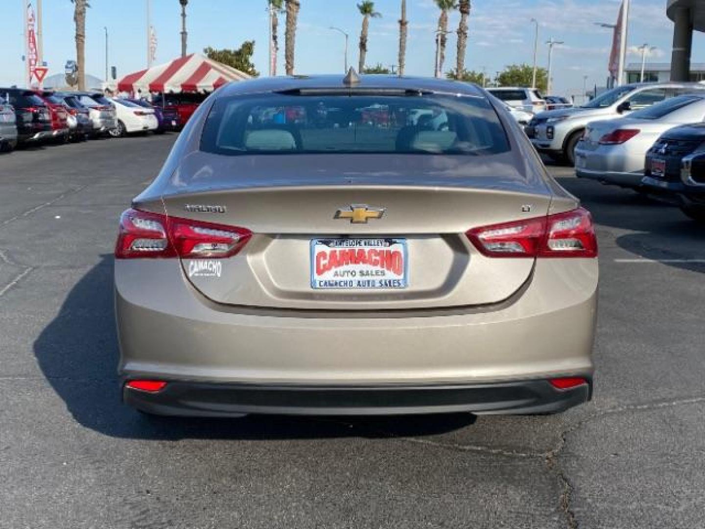 2022 GRAY Chevrolet Malibu (1G1ZD5ST9NF) with an 4-Cyl Turbo 1.5 Liter engine, Automatic CVT transmission, located at 412 Auto Vista Drive, Palmdale, CA, 93551, (661) 945-0620, 34.592636, -118.136681 - Photo#2