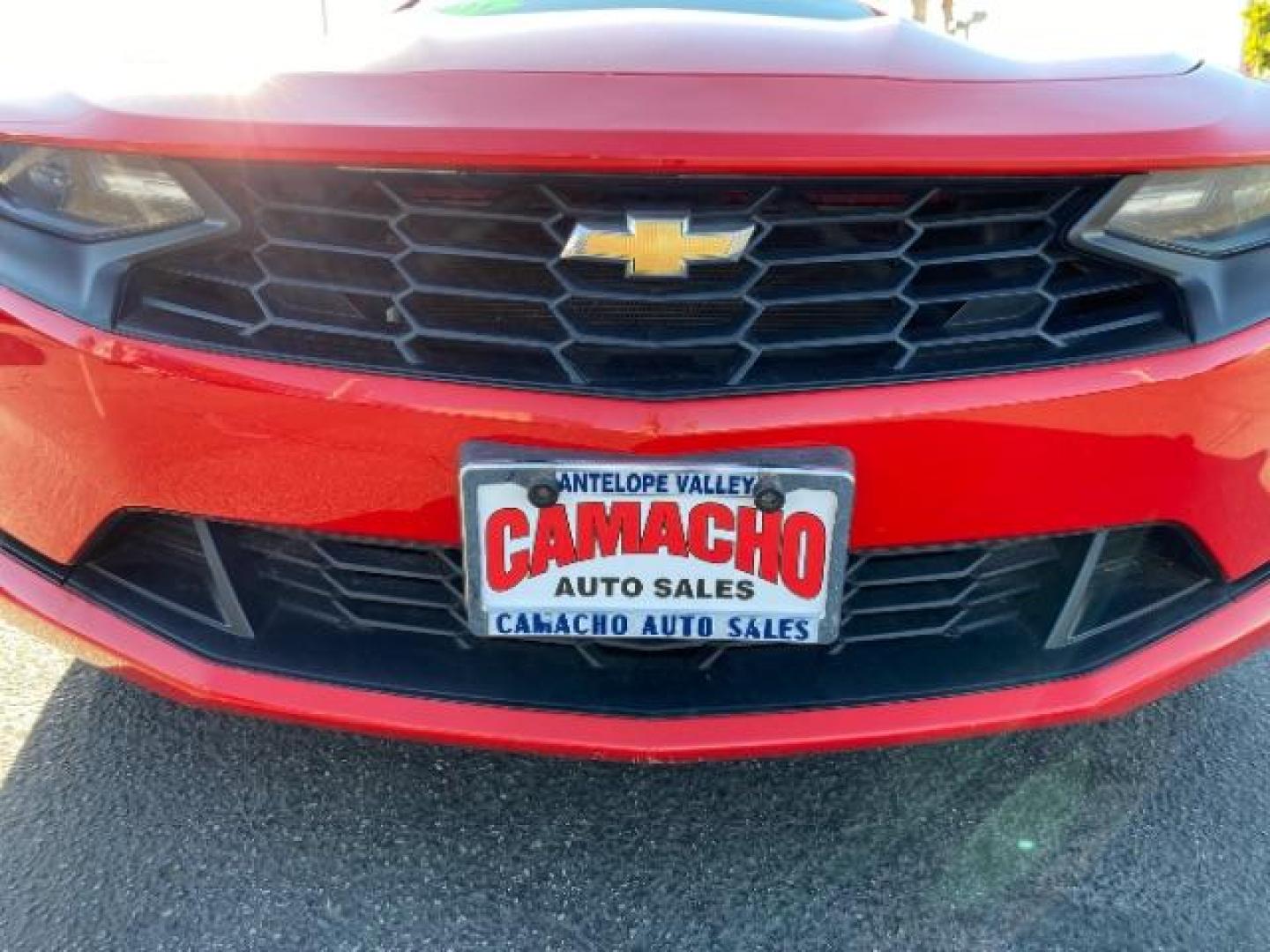 2021 RED Chevrolet Camaro (1G1FB1RS7M0) with an V6 3.6 Liter engine, Automatic transmission, located at 412 Auto Vista Drive, Palmdale, CA, 93551, (661) 945-0620, 34.592636, -118.136681 - Photo#8