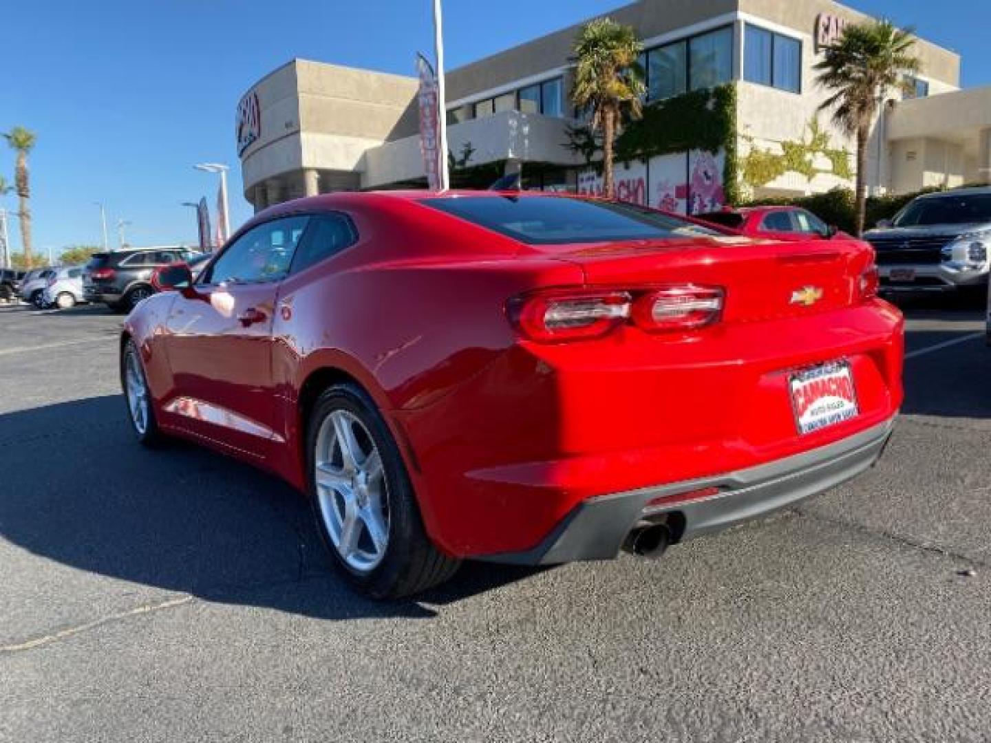 2021 RED Chevrolet Camaro (1G1FB1RS7M0) with an V6 3.6 Liter engine, Automatic transmission, located at 412 Auto Vista Drive, Palmdale, CA, 93551, (661) 945-0620, 34.592636, -118.136681 - Photo#4