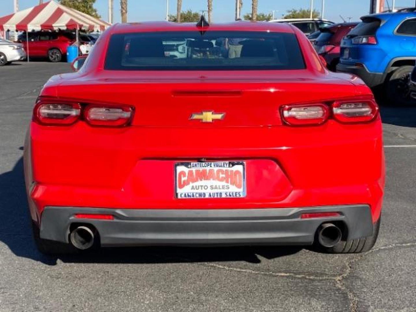 2021 RED Chevrolet Camaro (1G1FB1RS7M0) with an V6 3.6 Liter engine, Automatic transmission, located at 412 Auto Vista Drive, Palmdale, CA, 93551, (661) 945-0620, 34.592636, -118.136681 - Photo#5