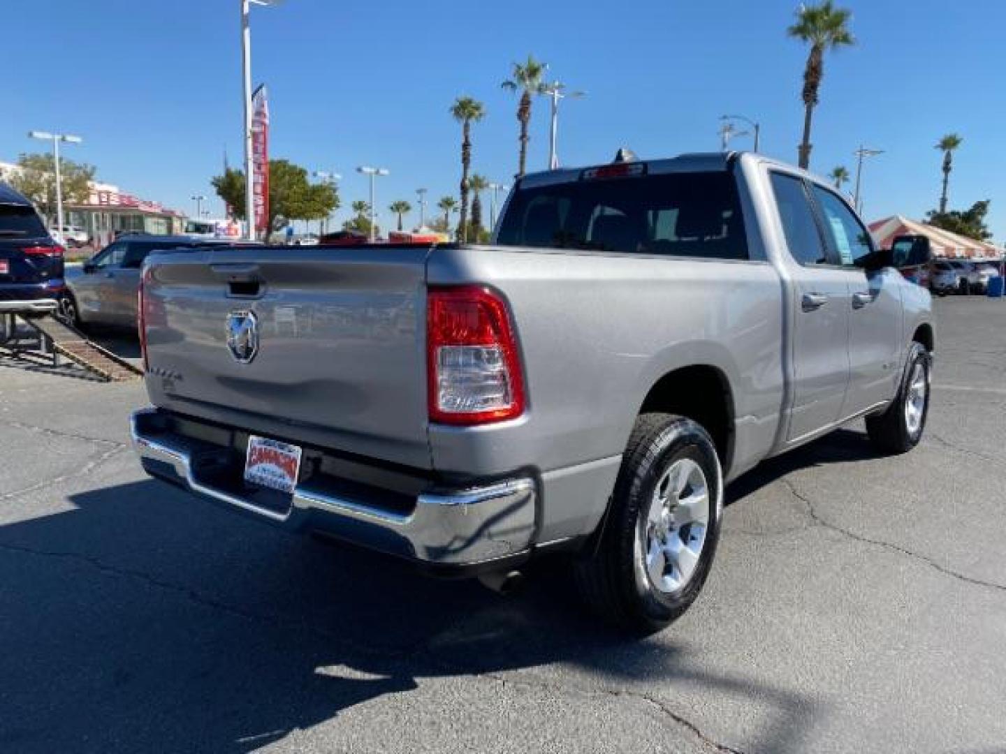 2022 GRAY Ram 1500 2WD (1C6RREBG1NN) with an 6-Cyl 3.6 Liter engine, Automatic 8-Spd transmission, located at 412 Auto Vista Drive, Palmdale, CA, 93551, (661) 945-0620, 34.592636, -118.136681 - Photo#6