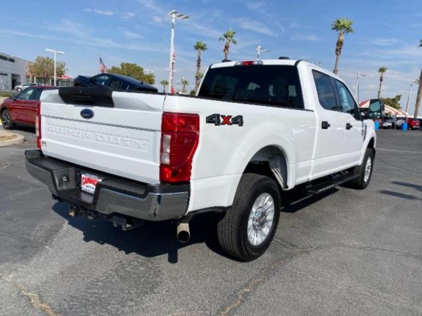 2022 WHITE Ford Super Duty F-250 4WD (1FT7W2B60NE) , Automatic transmission, located at 412 Auto Vista Drive, Palmdale, CA, 93551, (661) 945-0620, 34.592636, -118.136681 - Photo#6