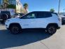 2021 WHITE Jeep Compass (3C4NJDDBXMT) with an 4-Cyl MultiAir PZEV 2.4 Liter engine, Automatic 9-Spd transmission, located at 412 Auto Vista Drive, Palmdale, CA, 93551, (661) 945-0620, 34.592636, -118.136681 - Photo#3