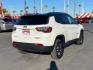 2021 WHITE Jeep Compass (3C4NJDDBXMT) with an 4-Cyl MultiAir PZEV 2.4 Liter engine, Automatic 9-Spd transmission, located at 412 Auto Vista Drive, Palmdale, CA, 93551, (661) 945-0620, 34.592636, -118.136681 - Photo#6