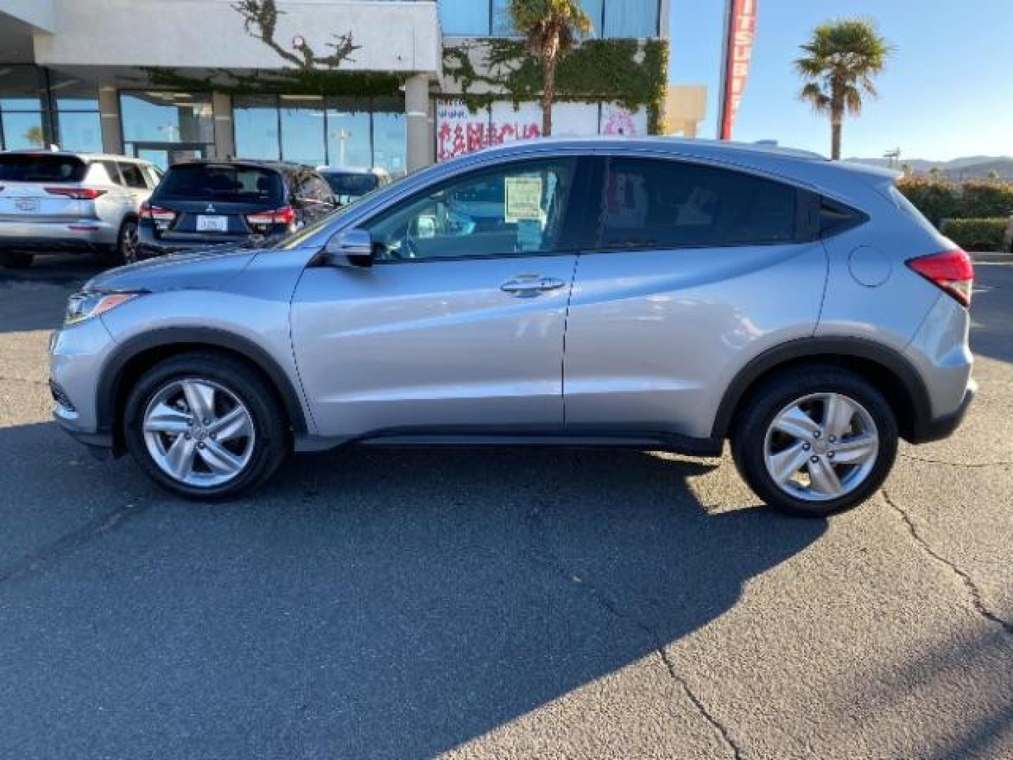 2019 GRAY Honda HR-V (3CZRU5H74KM) with an 4-Cyl i-VTEC 1.8 Liter engine, Automatic CVT w/Sport Mode transmission, located at 412 Auto Vista Drive, Palmdale, CA, 93551, (661) 945-0620, 34.592636, -118.136681 - Photo#3