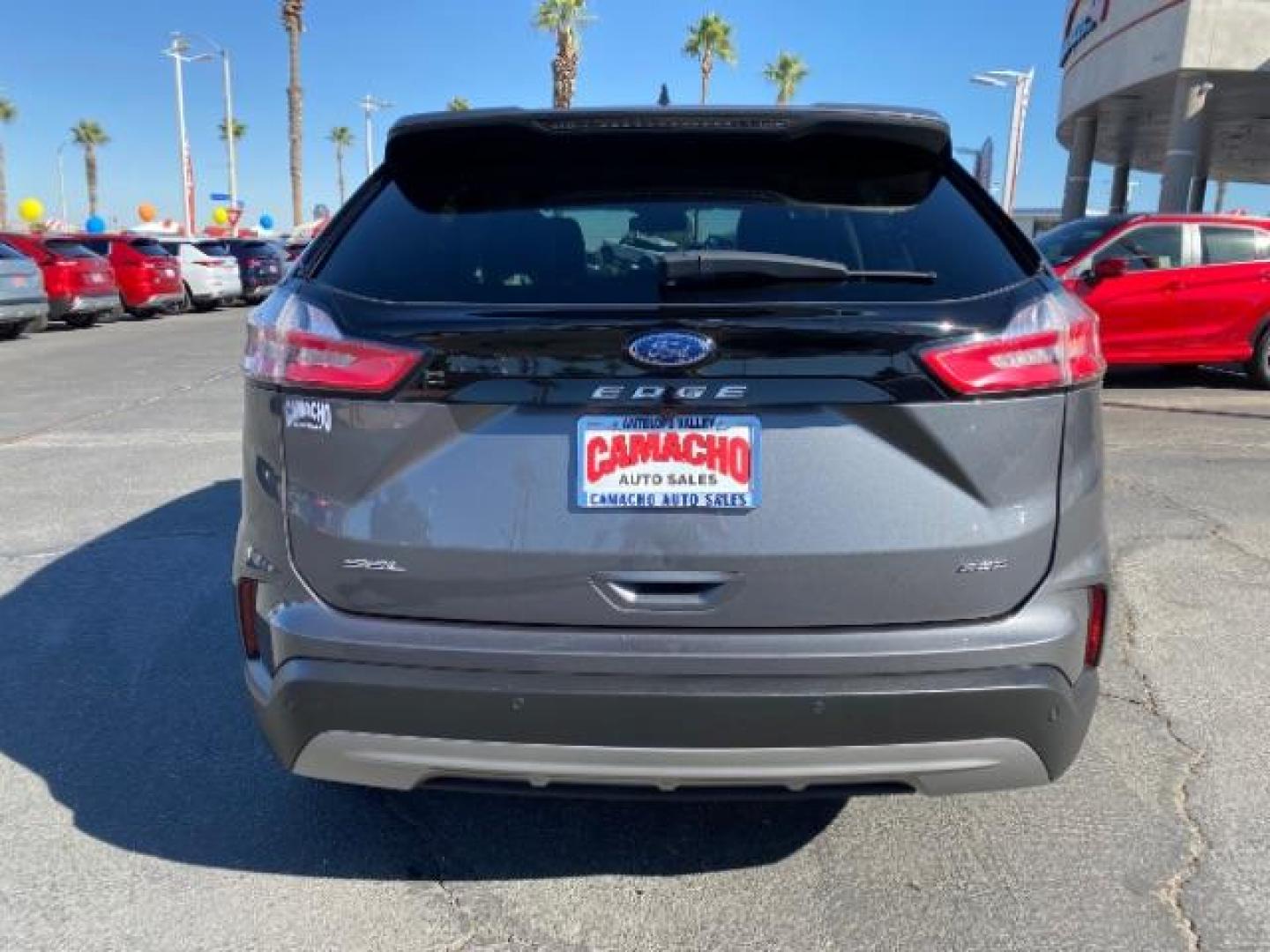 2022 BURGUNDY Ford Edge (2FMPK4J9XNB) with an 4-Cyl EcoBoost Turbo 2.0 Liter engine, Automatic 8-Spd transmission, located at 412 Auto Vista Drive, Palmdale, CA, 93551, (661) 945-0620, 34.592636, -118.136681 - Photo#4