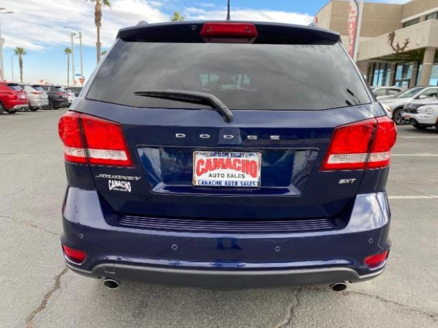 2018 BLUE Dodge Journey (3C4PDCBG0JT) with an V6 3.6 Liter engine, Automatic 6-Spd w/AutoStick transmission, located at 412 Auto Vista Drive, Palmdale, CA, 93551, (661) 945-0620, 34.592636, -118.136681 - Photo#5