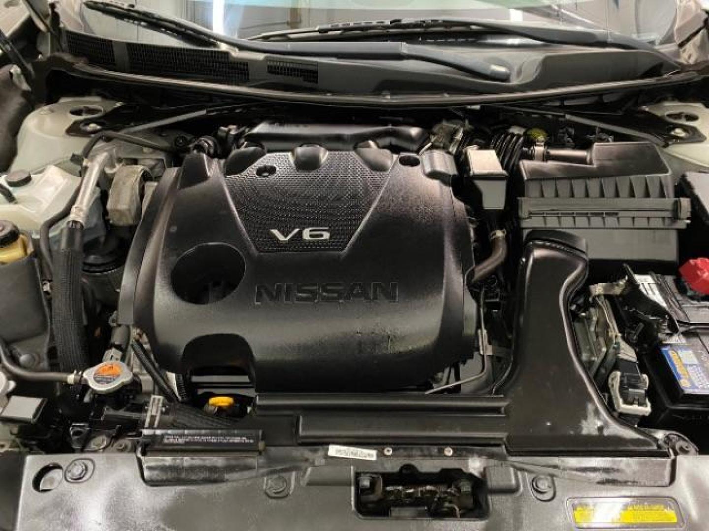 2021 GRAY Nissan Maxima (1N4AA6CV3MC) with an V6 3.5 Liter engine, Automatic Xtronic CVT transmission, located at 412 Auto Vista Drive, Palmdale, CA, 93551, (661) 945-0620, 34.592636, -118.136681 - Photo#31