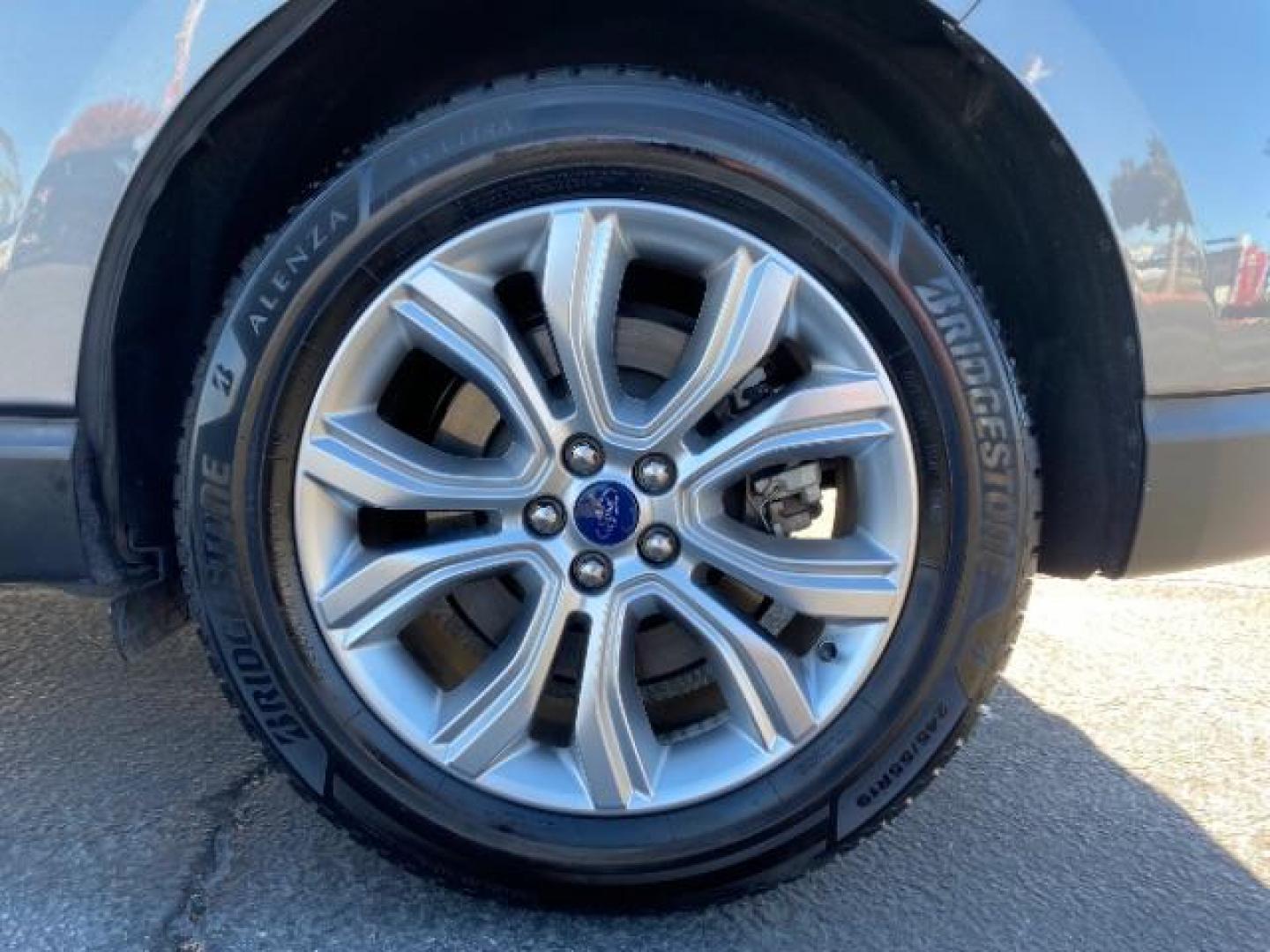 2022 GRAY Ford Edge (2FMPK4K9XNB) with an 4-Cyl EcoBoost Turbo 2.0 Liter engine, Automatic 8-Spd transmission, located at 412 Auto Vista Drive, Palmdale, CA, 93551, (661) 945-0620, 34.592636, -118.136681 - Photo#14