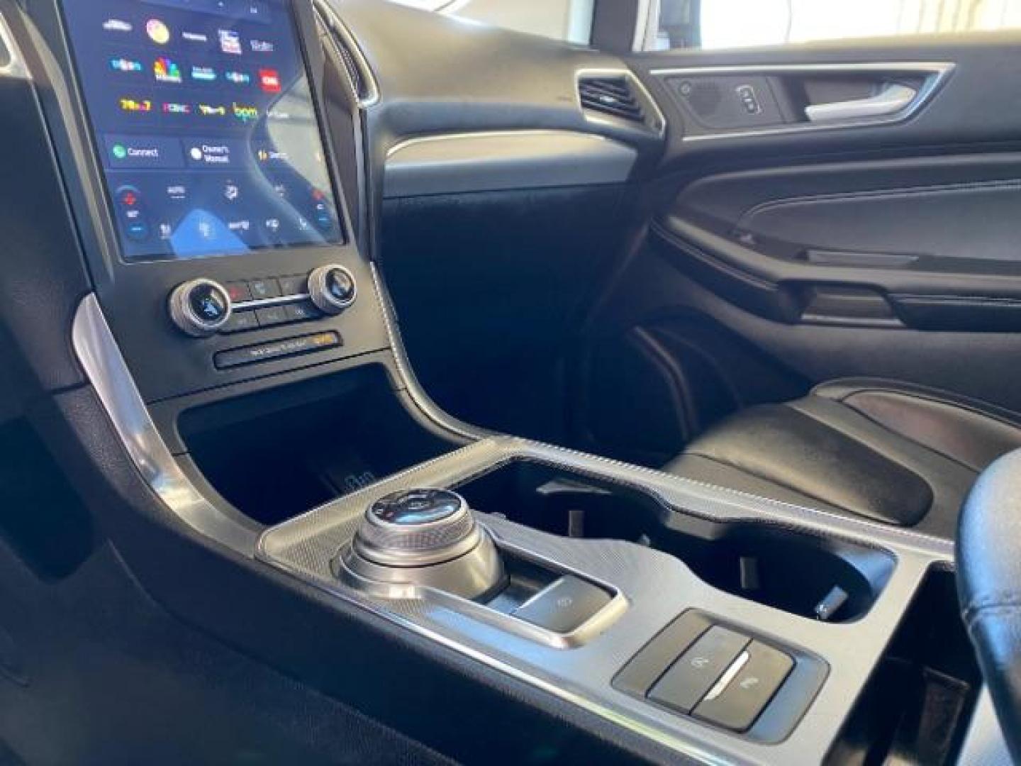 2022 GRAY Ford Edge (2FMPK4K9XNB) with an 4-Cyl EcoBoost Turbo 2.0 Liter engine, Automatic 8-Spd transmission, located at 412 Auto Vista Drive, Palmdale, CA, 93551, (661) 945-0620, 34.592636, -118.136681 - Photo#25