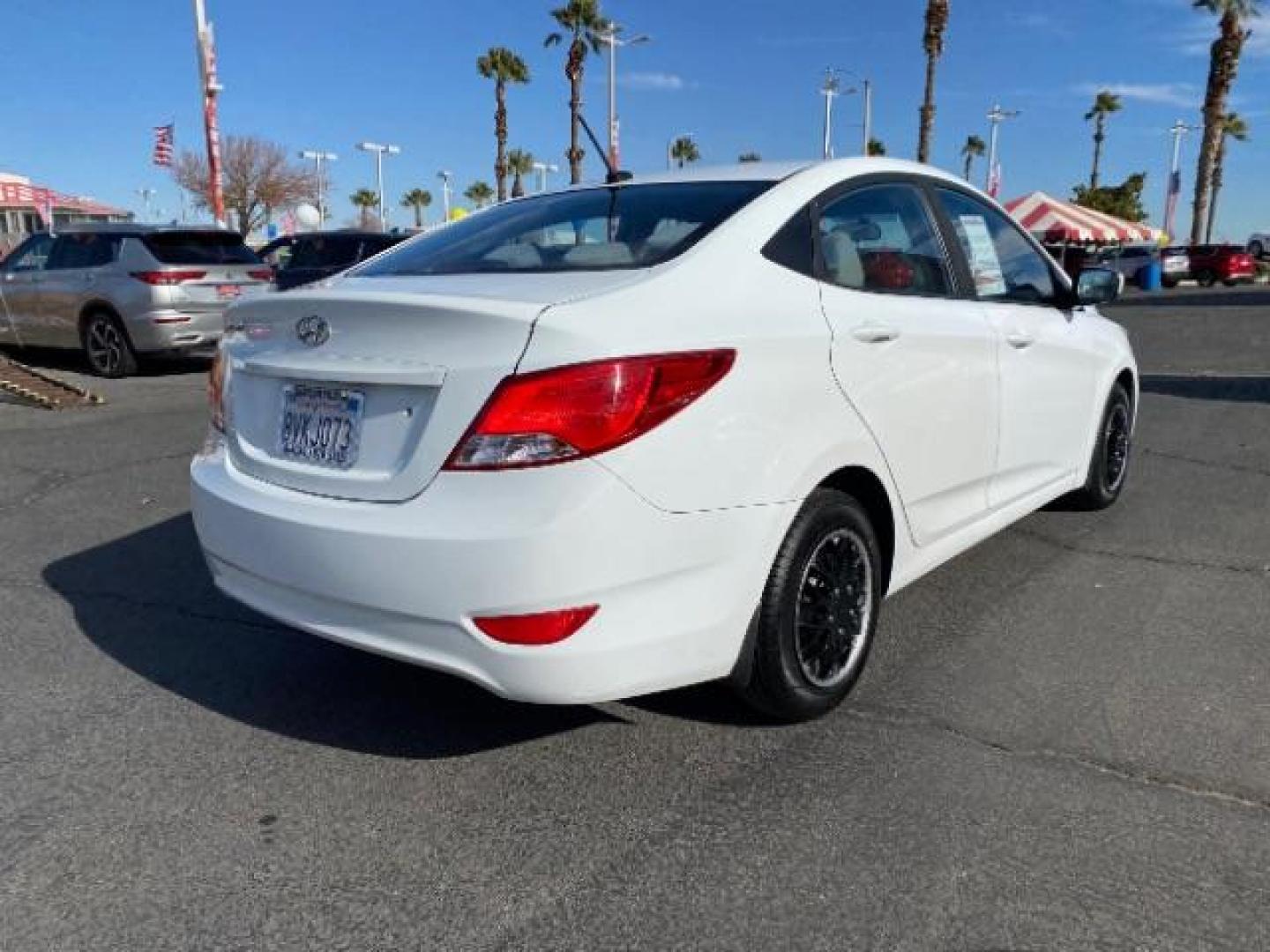 2016 WHITE Hyundai Accent (KMHCT4AE5GU) with an 4-Cyl 1.6 Liter engine, Auto 6-Spd w/Overdrive transmission, located at 412 Auto Vista Drive, Palmdale, CA, 93551, (661) 945-0620, 34.592636, -118.136681 - Photo#6