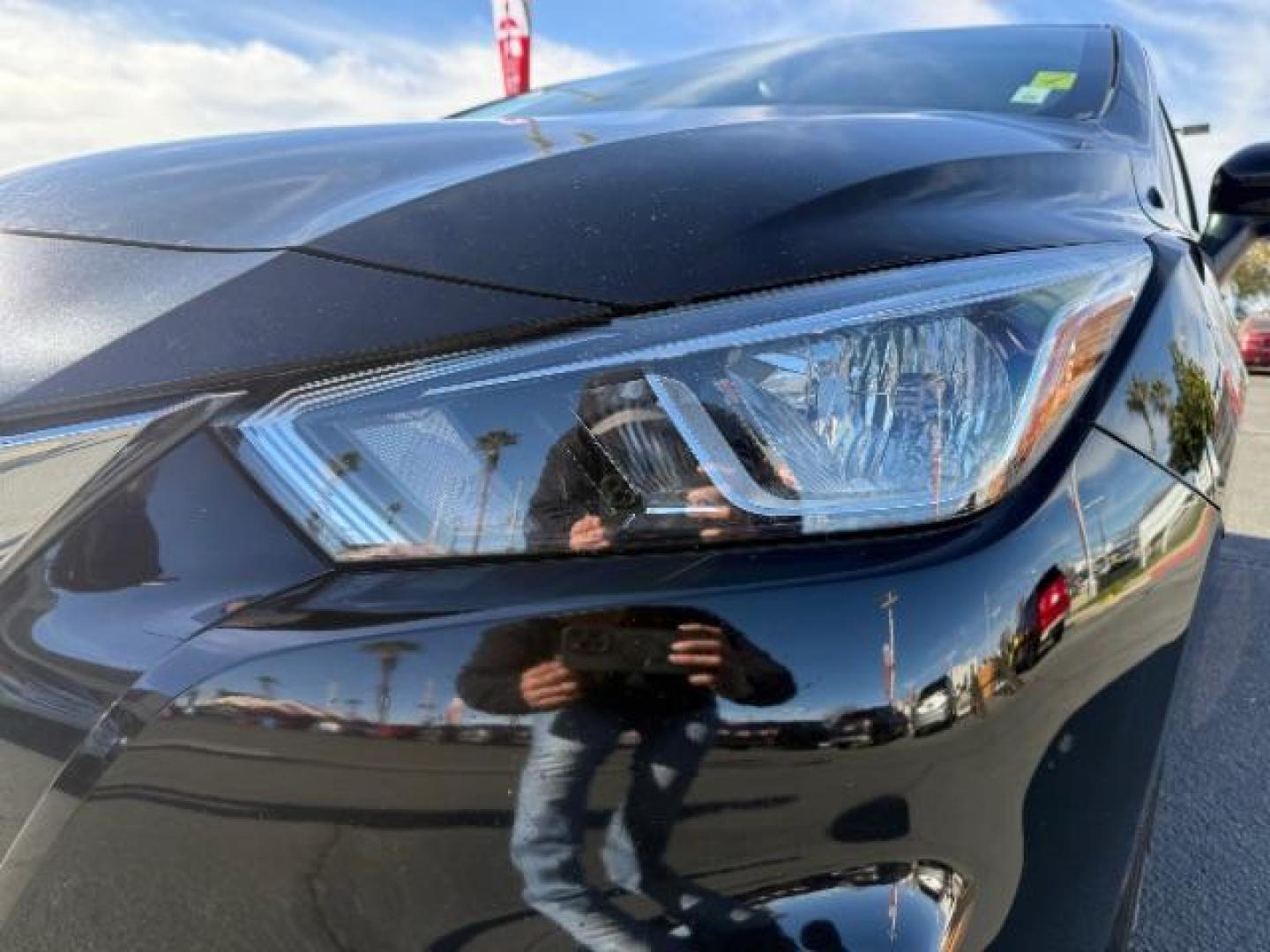 2021 BLACK Nissan Versa (3N1CN8EV9ML) with an 4-Cyl 1.6 Liter engine, Automatic CVT w/Xtronic transmission, located at 412 Auto Vista Drive, Palmdale, CA, 93551, (661) 945-0620, 34.592636, -118.136681 - Photo#9