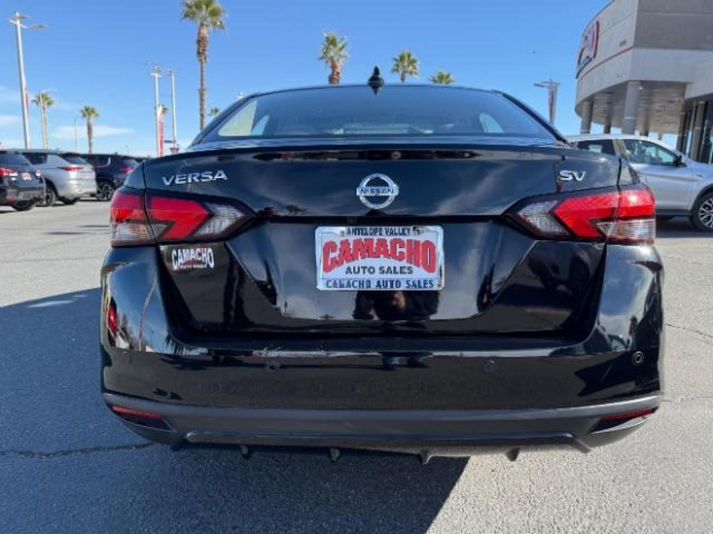 2021 BLACK Nissan Versa (3N1CN8EV9ML) with an 4-Cyl 1.6 Liter engine, Automatic CVT w/Xtronic transmission, located at 412 Auto Vista Drive, Palmdale, CA, 93551, (661) 945-0620, 34.592636, -118.136681 - Photo#5