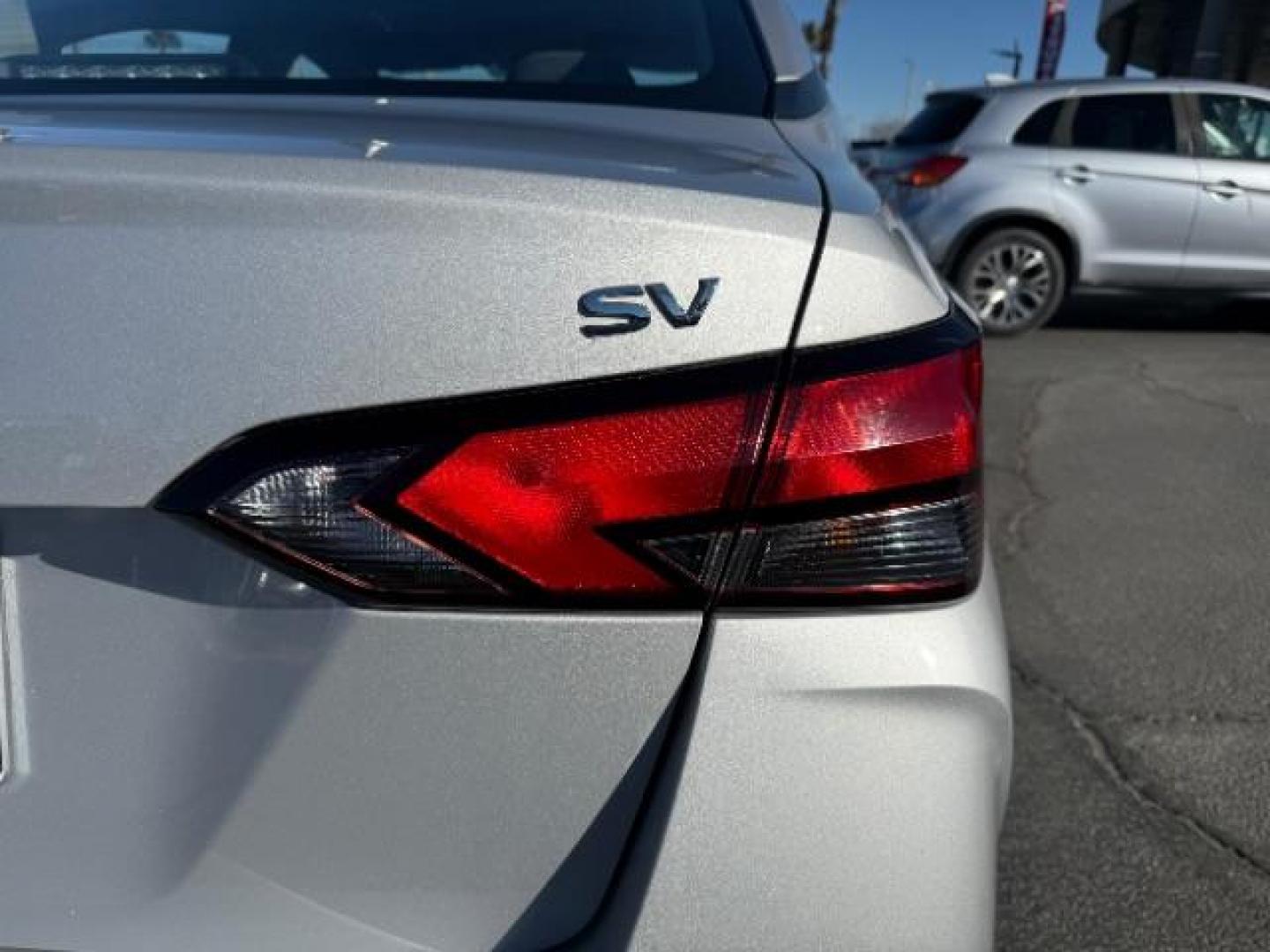 2021 SILVER Nissan Versa (3N1CN8EV3ML) with an 4-Cyl 1.6 Liter engine, Automatic CVT w/Xtronic transmission, located at 412 Auto Vista Drive, Palmdale, CA, 93551, (661) 945-0620, 34.592636, -118.136681 - Photo#14