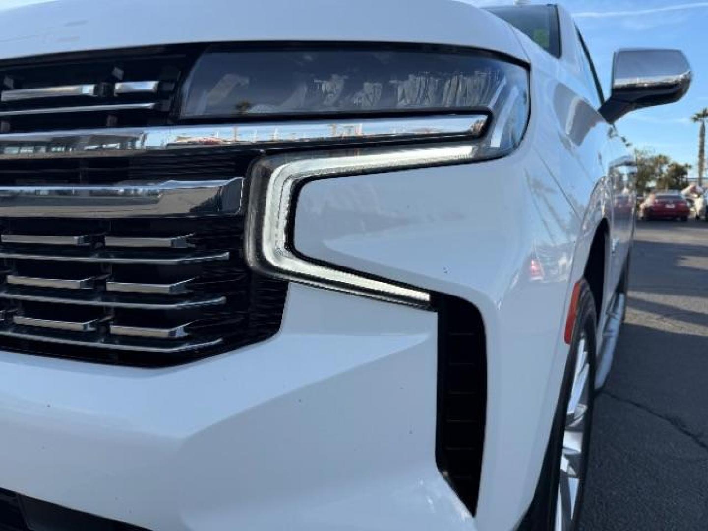 2023 WHITE Chevrolet Suburban (1GNSCFKD5PR) , Automatic 10-Spd w/Overdrive transmission, located at 412 Auto Vista Drive, Palmdale, CA, 93551, (661) 945-0620, 34.592636, -118.136681 - Photo#9