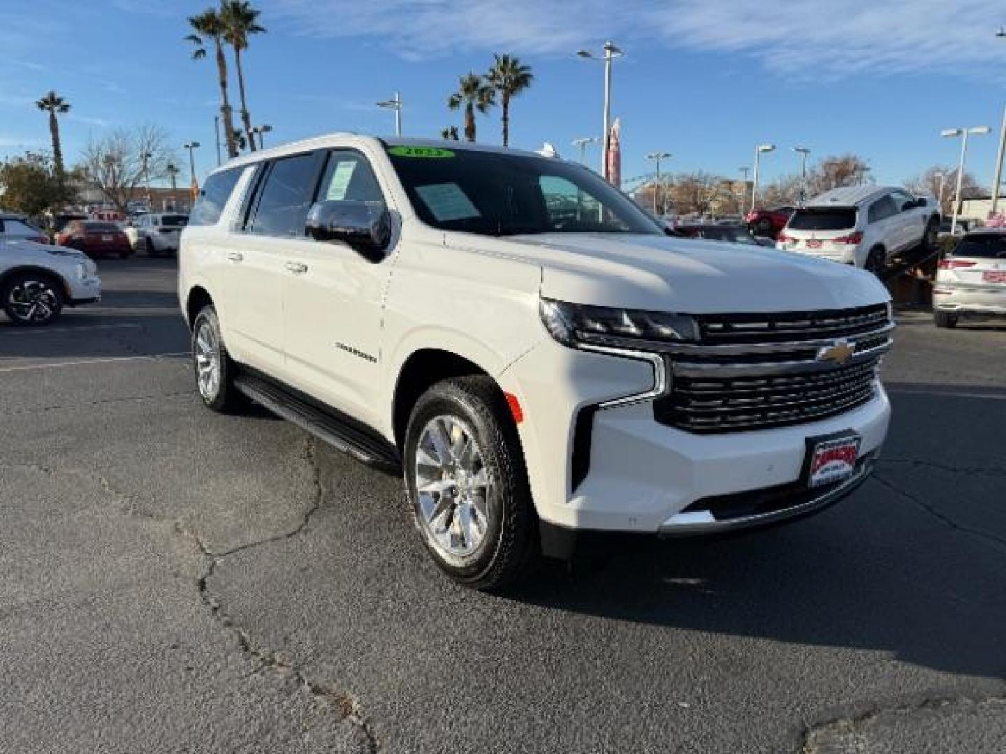 2023 WHITE Chevrolet Suburban (1GNSCFKD5PR) , Automatic 10-Spd w/Overdrive transmission, located at 412 Auto Vista Drive, Palmdale, CA, 93551, (661) 945-0620, 34.592636, -118.136681 - Photo#0