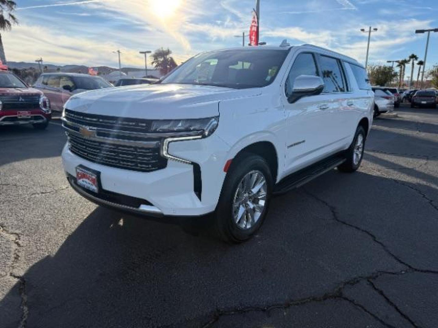 2023 WHITE Chevrolet Suburban (1GNSCFKD5PR) , Automatic 10-Spd w/Overdrive transmission, located at 412 Auto Vista Drive, Palmdale, CA, 93551, (661) 945-0620, 34.592636, -118.136681 - Photo#2