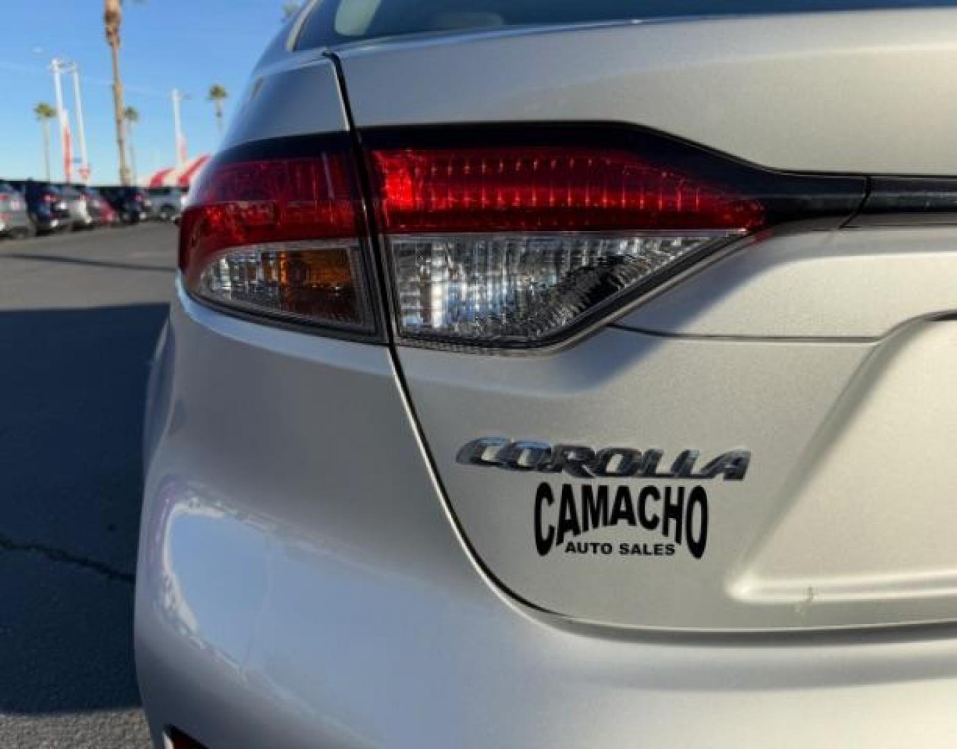 2021 SILVER Toyota Corolla (5YFEPMAE2MP) with an 4-Cyl 1.8 Liter engine, Automatic CVTi-S transmission, located at 412 Auto Vista Drive, Palmdale, CA, 93551, (661) 945-0620, 34.592636, -118.136681 - Photo#15