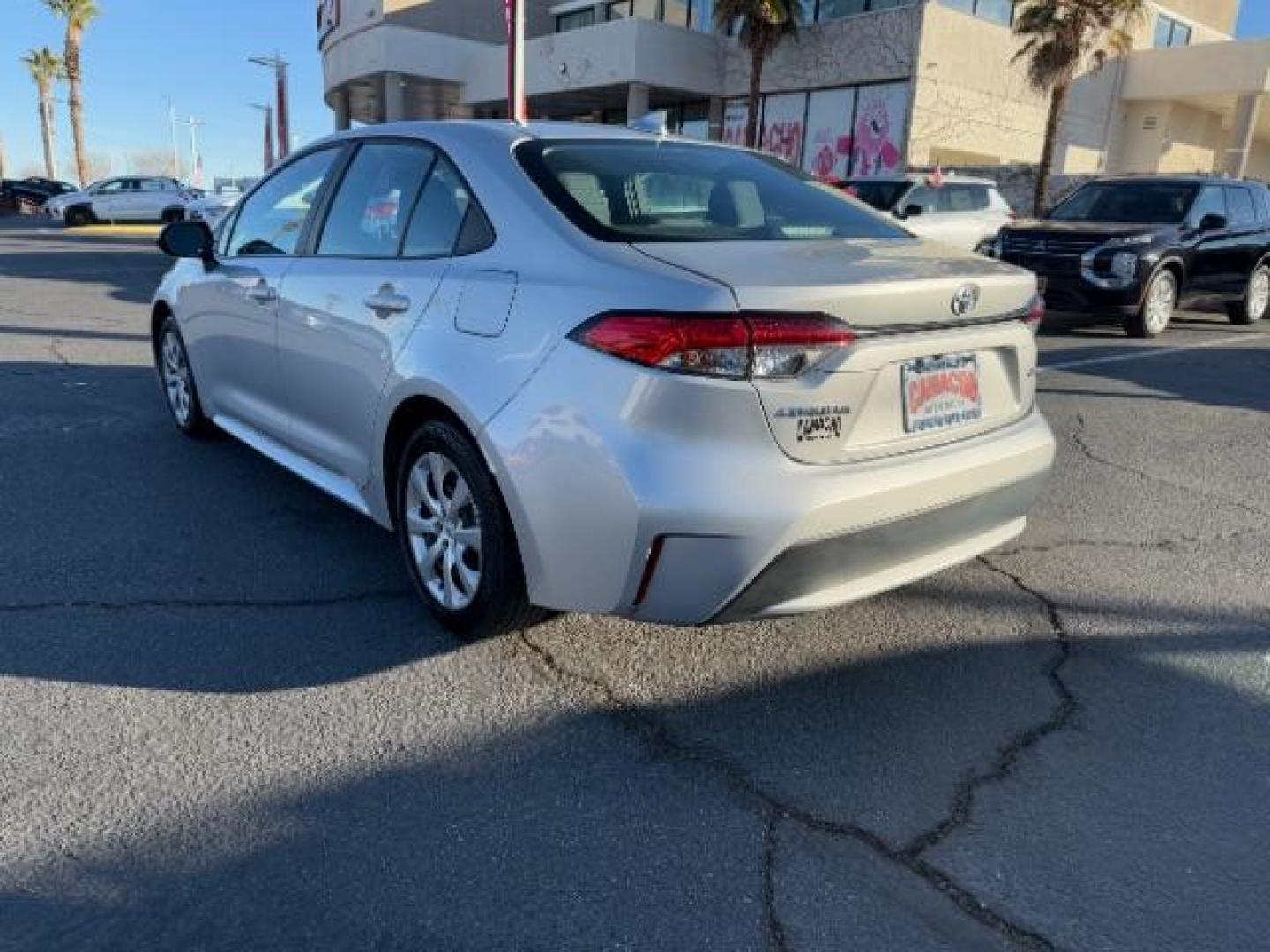 2021 SILVER Toyota Corolla (5YFEPMAE2MP) with an 4-Cyl 1.8 Liter engine, Automatic CVTi-S transmission, located at 412 Auto Vista Drive, Palmdale, CA, 93551, (661) 945-0620, 34.592636, -118.136681 - Photo#4