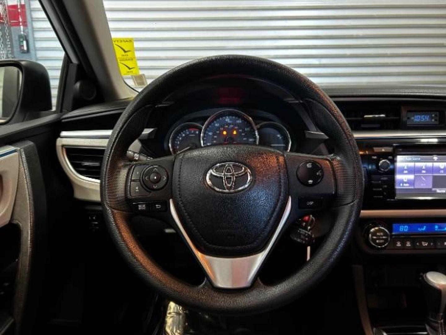 2016 WHITE Toyota Corolla (2T1BURHE3GC) with an 4-Cyl 1.8 Liter engine, Automatic CVTi-S transmission, located at 412 Auto Vista Drive, Palmdale, CA, 93551, (661) 945-0620, 34.592636, -118.136681 - Photo#19