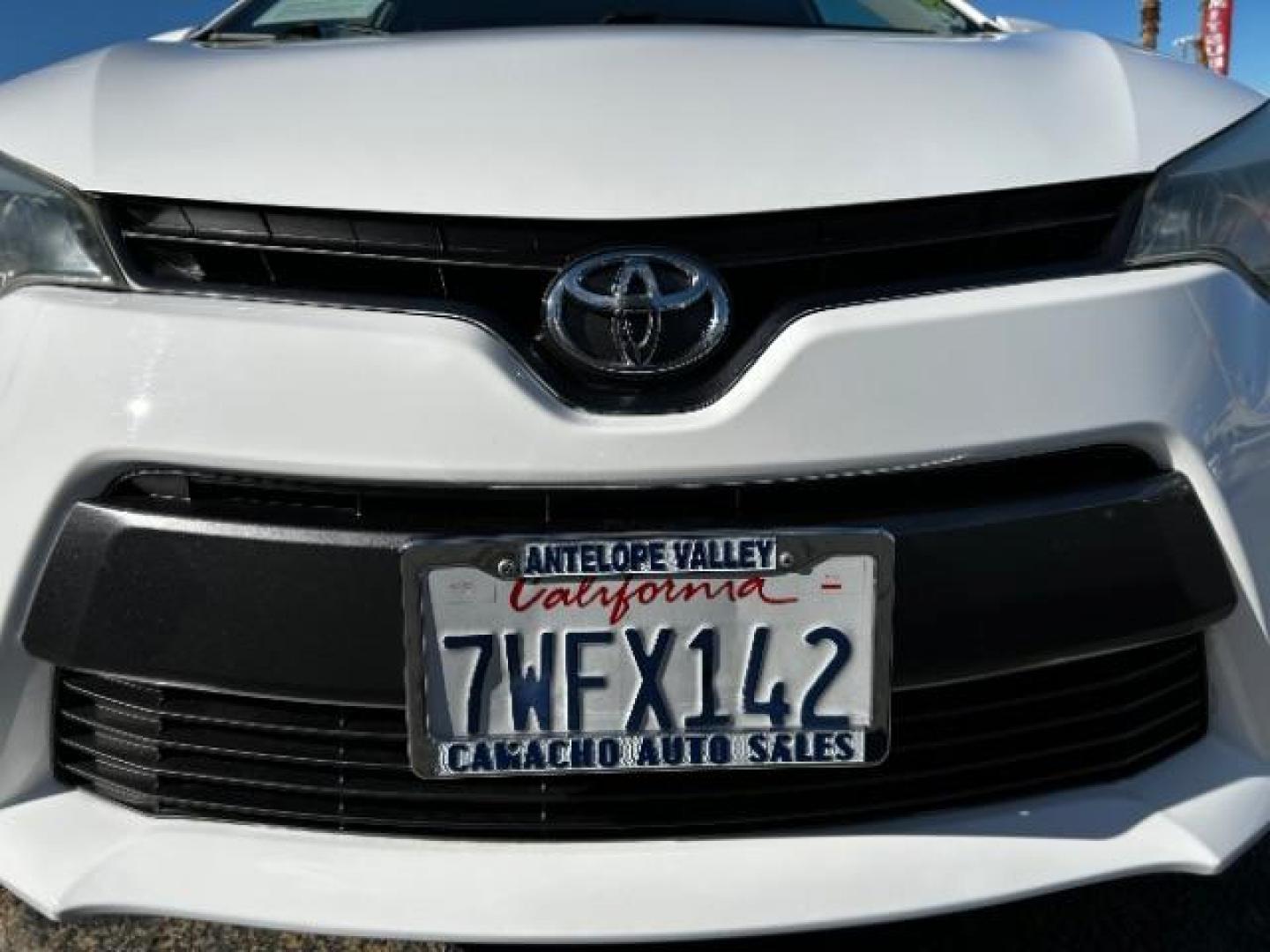 2016 WHITE Toyota Corolla (2T1BURHE3GC) with an 4-Cyl 1.8 Liter engine, Automatic CVTi-S transmission, located at 412 Auto Vista Drive, Palmdale, CA, 93551, (661) 945-0620, 34.592636, -118.136681 - Photo#7