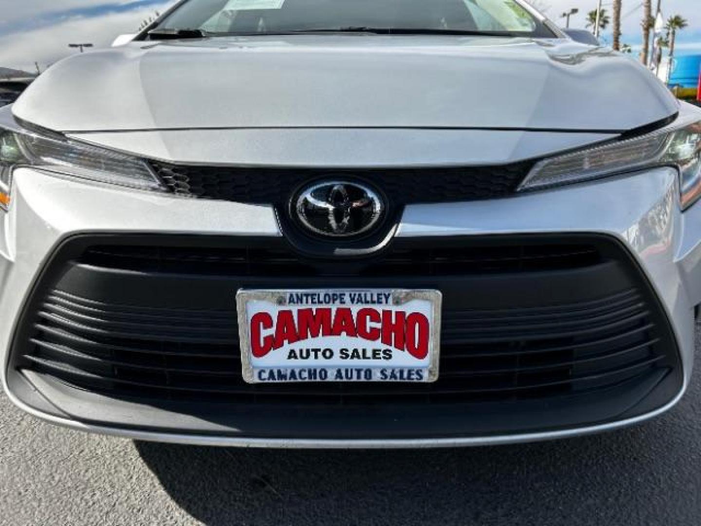 2023 SILVER Toyota Corolla (5YFB4MDE6PP) with an 4-Cyl 2.0 Liter engine, Automatic CVT transmission, located at 412 Auto Vista Drive, Palmdale, CA, 93551, (661) 945-0620, 34.592636, -118.136681 - Photo#9