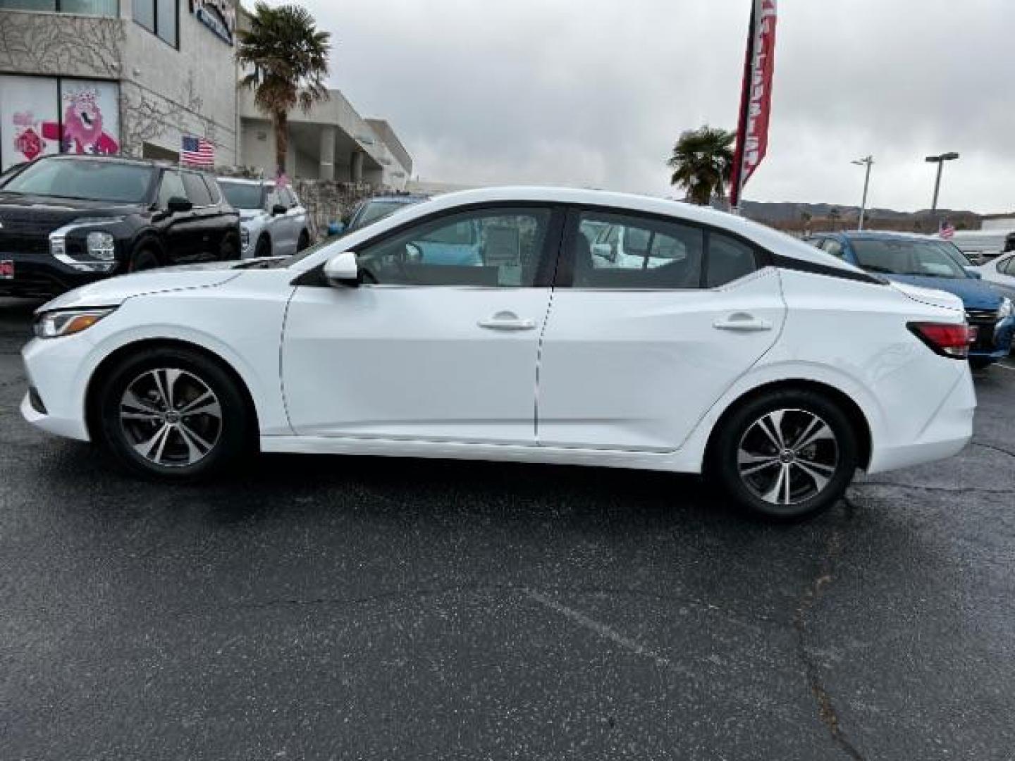 2021 WHITE Nissan Sentra (3N1AB8CV1MY) with an 4-Cyl 2.0 Liter engine, Automatic CVT w/Xtronic transmission, located at 412 Auto Vista Drive, Palmdale, CA, 93551, (661) 945-0620, 34.592636, -118.136681 - Photo#3