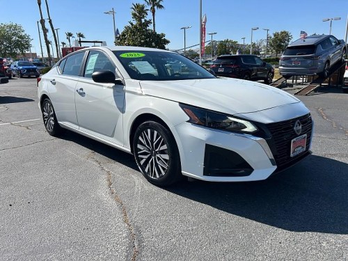 2025 Nissan Altima