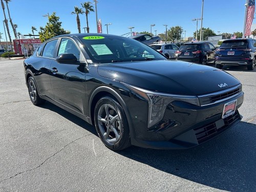 2025 Kia K4