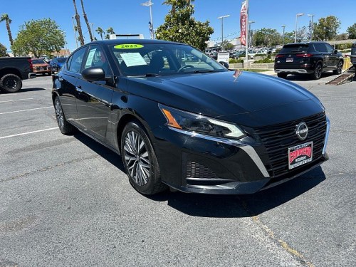 2025 Nissan Altima